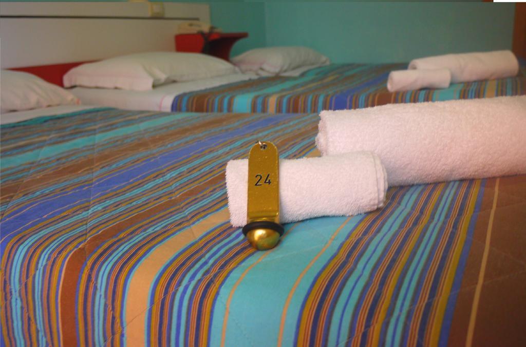 Hotel Maena Rimini Room photo